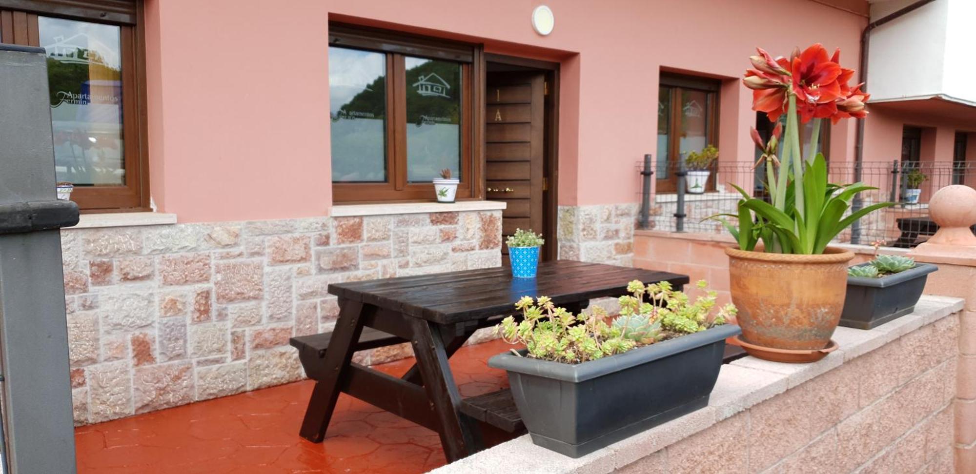 Apartamentos Fermin Onís Buitenkant foto